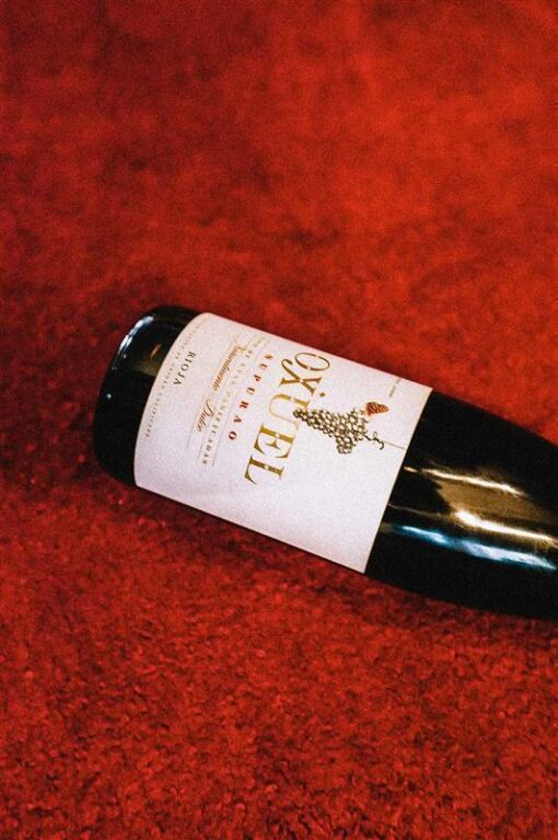 Ojuel_Flasche_rot1